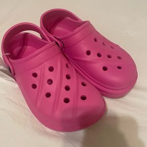 Pink Crocs 🤍